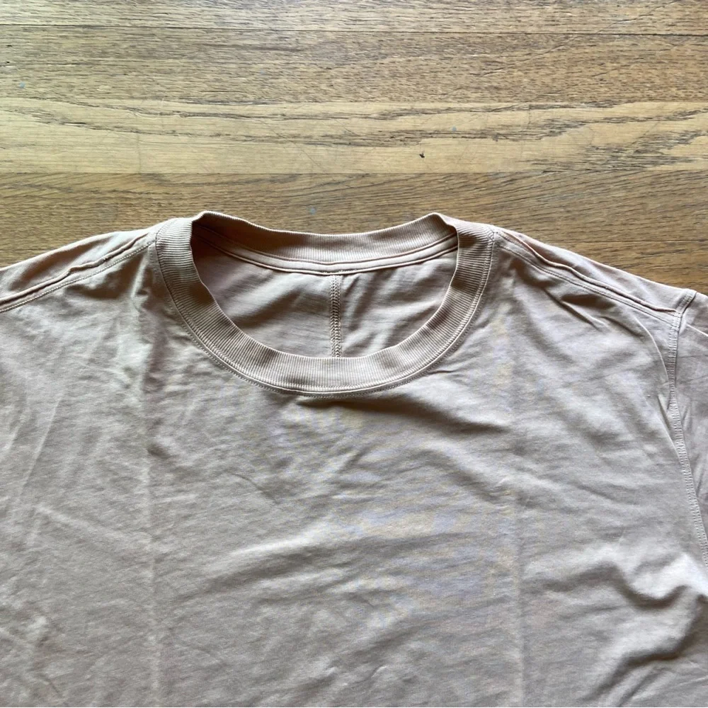 Womens Lululemon All Yours Boyfriend Tee tan size 14